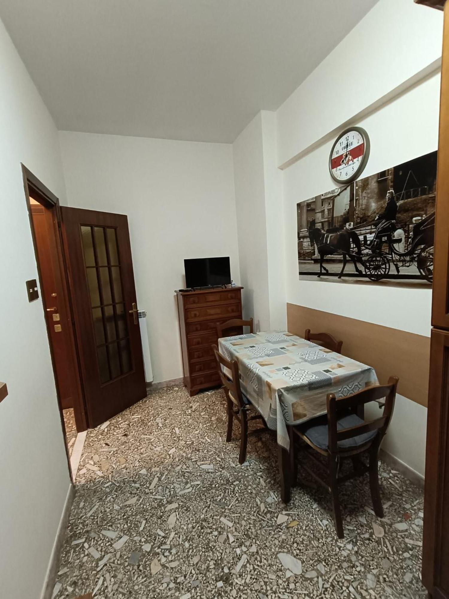 Apartamento A Casa Di Lo Roma Exterior foto
